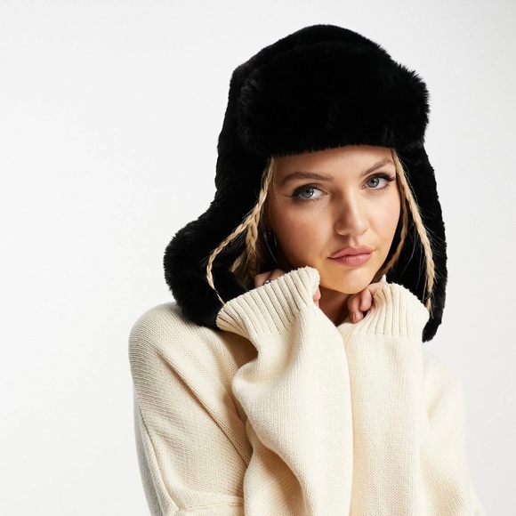 NWOT H&M Black Faux Fur Quilted Trapper Hat - Picture 1 of 2